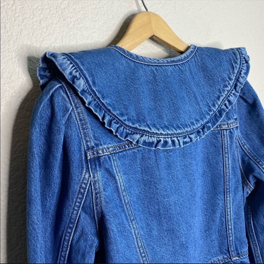 Levi's Blue Jean Jacket with Ruffle Collar - Picture 10 of 15